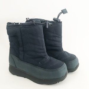 NWT Cat & Jack Himani Snowboots 12